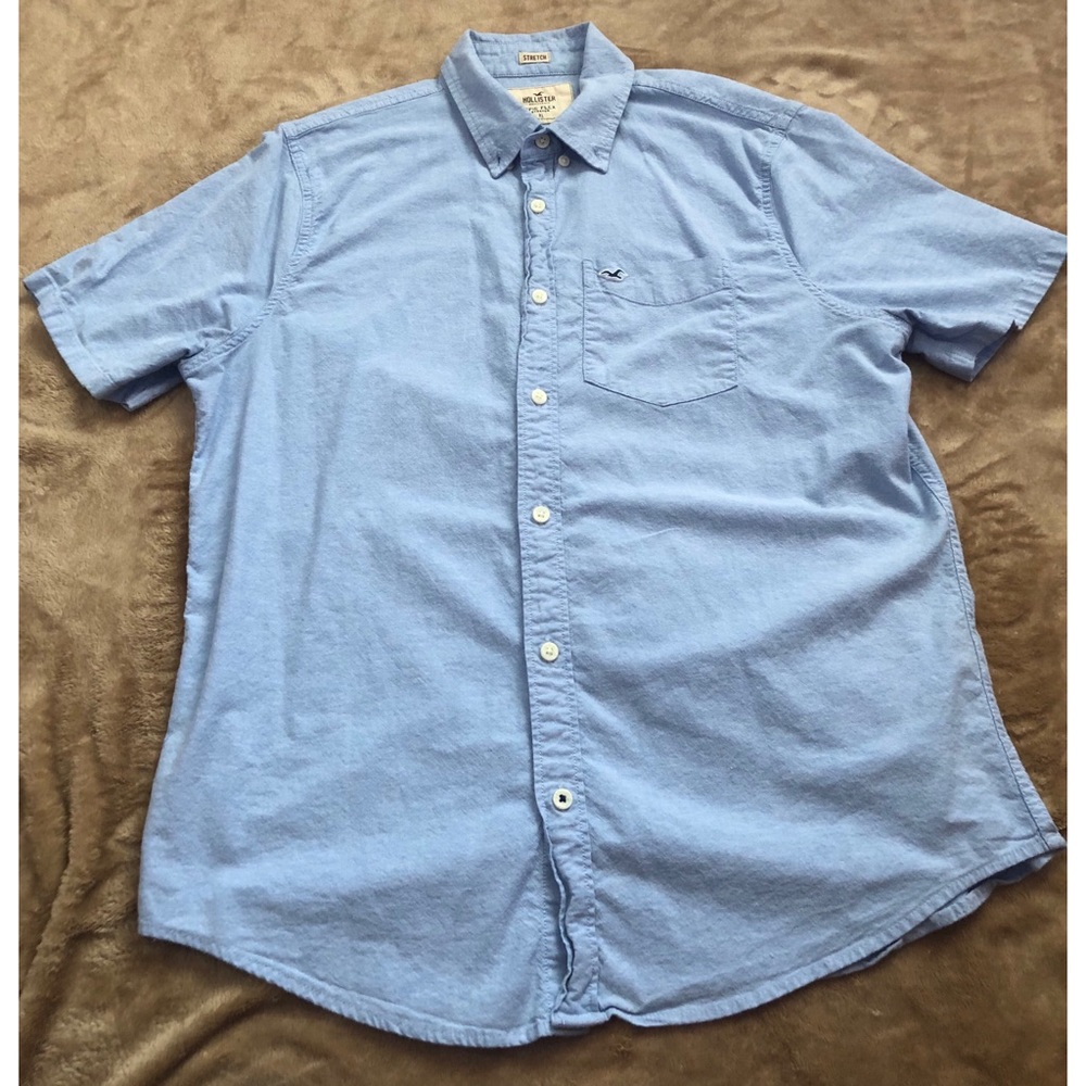 💕HP💕Hollister Men’s Button Down Shirt